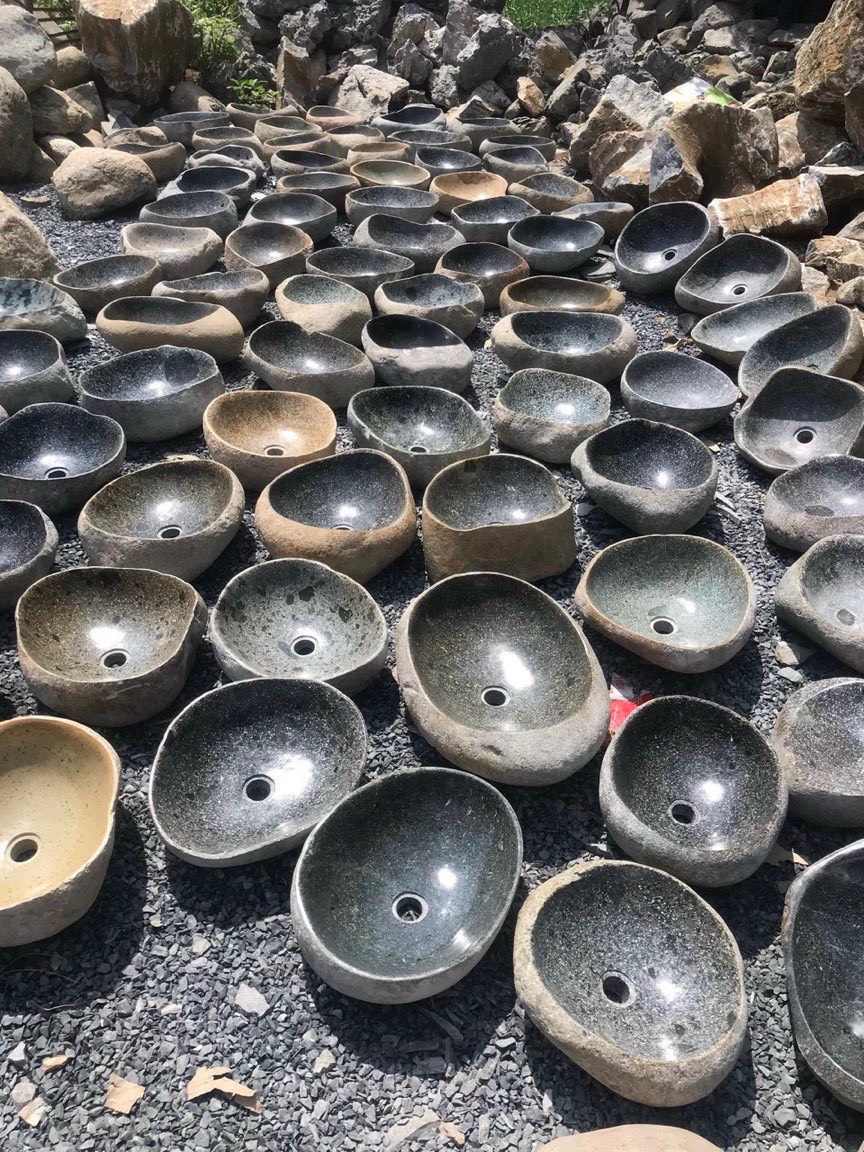 Hàng mỹ nghệ đá 